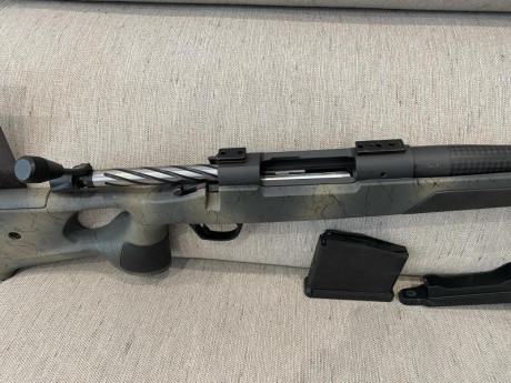 Un compañero de cuadrilla vende:
 Bergara Wilderness Thumbole Carbon 300wm.
Cañón de carbono de 22mm de 01