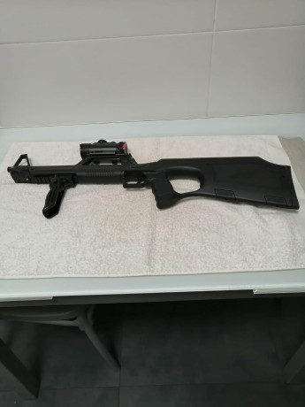Carabina Walther modelo G22 , semiautomática calibre 22lr en estado muy bueno , apenas usada se entrega 11