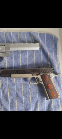 Hola, buenos días compañer@s

Pongo a la venta una de mis armas  STI TARGET MASTER, una máquina de hacer 02