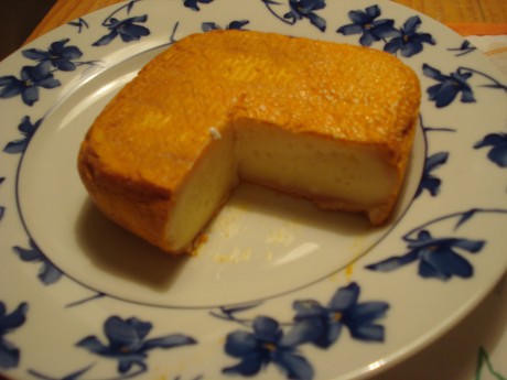 Queridos amigos: ante las expectación :8 causada por el desayuno que me he pegado esta mañana, el cual 111