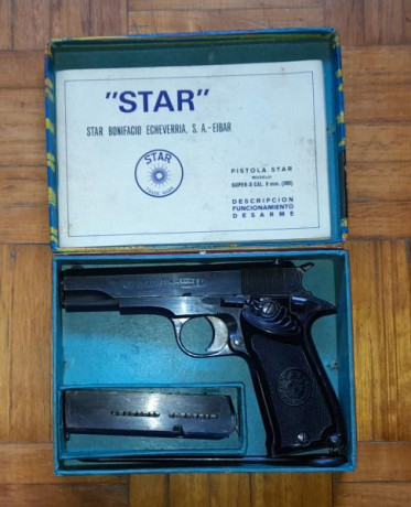 Pistola Star S, calibre 9 Corto, con dos cargadores, en perfecto estado mecánico y buen estado estético, 02