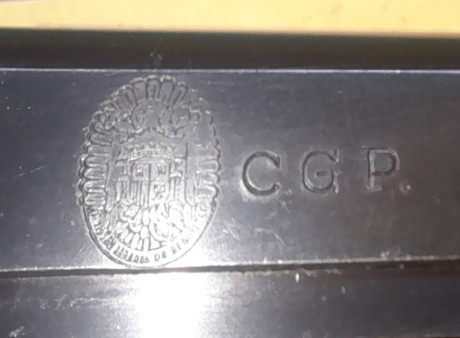 Pistola Star S, calibre 9 Corto, con dos cargadores, en perfecto estado mecánico y buen estado estético, 11