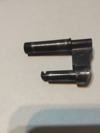 Muy buenas compañeros del foro.

Tengo un amigo que ha roto la pieza del revolver Astra Match .38 special 01