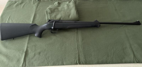 Vendo Blaser R8 Profesional, calibre 338 Win Mag con Magnaport, cargador fijo, en impecable estado. Ha 01