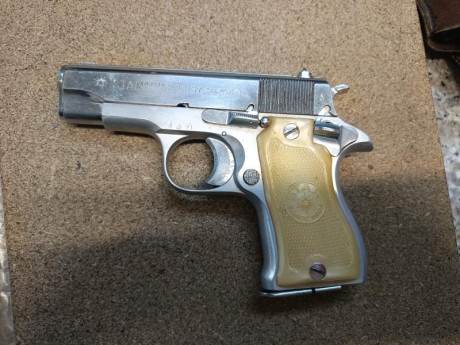 Se vende esta pistola star calibre 9 corto. En perfecto estado. Precio 250€.
Guiada en A 01