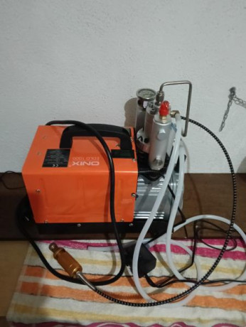 Vendo compresor Onix Eolo 1.000 especial para carga de armas pcp. Usado solo una vez.
Se vende en caja 00