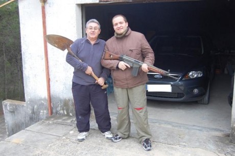 Venga empezar a colgar fotos de la comilona de hoy!!
Un dia fantástico, rodeado de unos MUY BUENOS AMIGOS. 170