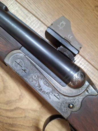 Buenas a todos, Pongo a la venta la siguiente arma:

Rifle express MERKEL calibre 8x57jrs,  lleva bases 20