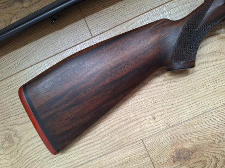 Buenas a todos, Pongo a la venta la siguiente arma:

Rifle express MERKEL calibre 8x57jrs,  lleva bases 32