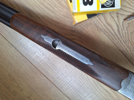 Buenas a todos, Pongo a la venta la siguiente arma:

Rifle express MERKEL calibre 8x57jrs,  lleva bases 30