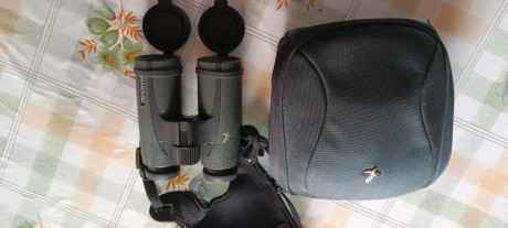 Vendo prismáticos Swarovski CL 10x30, sin uso, con funda rígida, correa y protector de lentes. Rebajado 01
