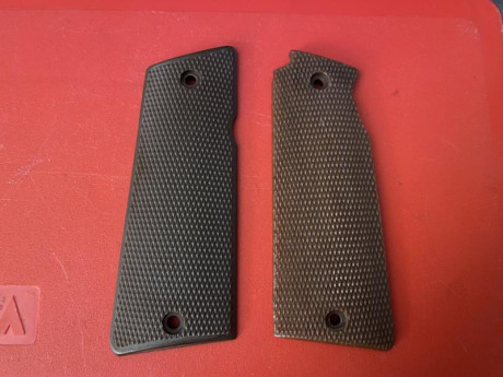 Creo que también compatibles con Llama III-A. En perfecto estado. 25 euros más envio no negociables. 01