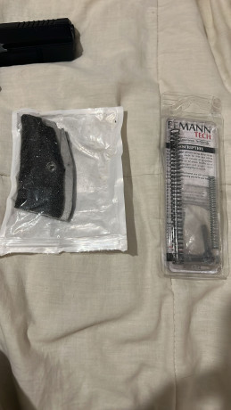 Pues eso chicos me deshago de mi cz shadow dos por que quiero una glock y solo quiero tener una pistola 00