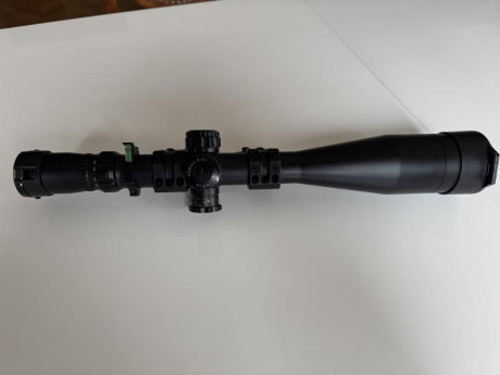 Visor para larga distancia 80x, perfecto, solo usado en aire y 22 lr, perfecto, impecable sin marcas ni 00