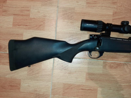 Weatherby Vanguard en calibre 338 Winchester Magnum con visor Vector Optics 1.5-9x42 comprado en 2024, 00