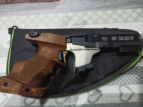 vendo pistola morini CM RF cal 22 ,la pistola esta en perfectas condiciones,la cacha es una M.

su precio 00