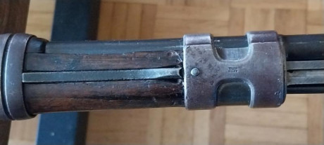 Vendo K98 con pavón original. Todas las piezas están con la misma numeración excepto: el conjunto del 82
