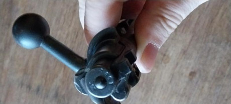 Vendo K98 con pavón original. Todas las piezas están con la misma numeración excepto: el conjunto del 90