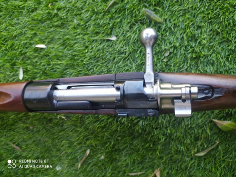  Buenas tardes

Pongo en venta un Mauser Yugoslavo modelo M24/47 en calibre 8X57IS.

Impecable estado 01