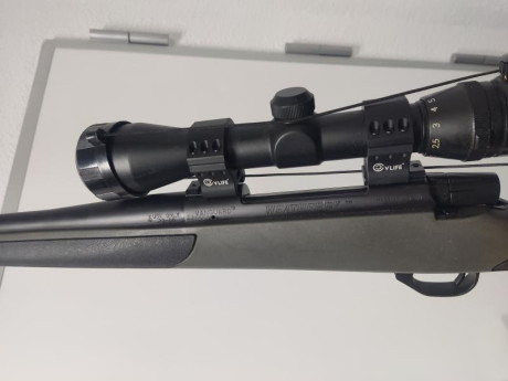 Vendo Rifle Weatherby Vanguard calibre 30-06 con monturas y mira. Precio 570€. Portes incluidos. 01