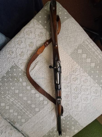 Pongo a la venta rifle Mauser 7x57 de un amigo.

El precio de venta son 350 €, transporte por cuenta del 11