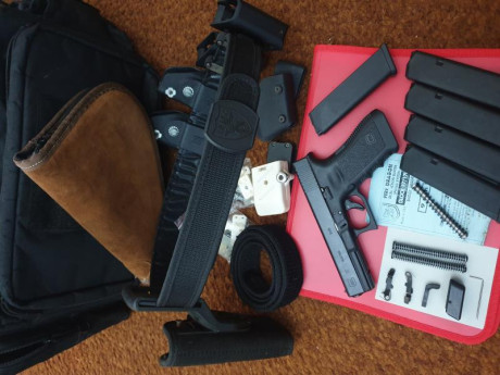 hola vendo por no utilizar equipo completo para empezar ipsc..quisiera por todo lo que se ve 800€para 00