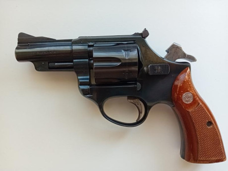 Se vende revólver Astra en 3 pulgadas, calibre 357 Mágnum y tambor de 6 disparos, alza regulable.
Impoluto 02