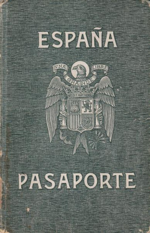  EN RECUERDO Y HOMENAJE A LOS QUE YA NO ESTÁN. 

Si pones en  GOOGLE    PASAPORTES EN LA MEMORIA   da 12