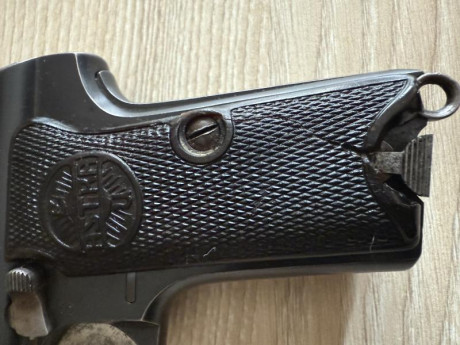 Se vende Astra Mod 300 (Purito). Funcionando perfectamente. Unico defecto raja en una cacha. Se entrega 12