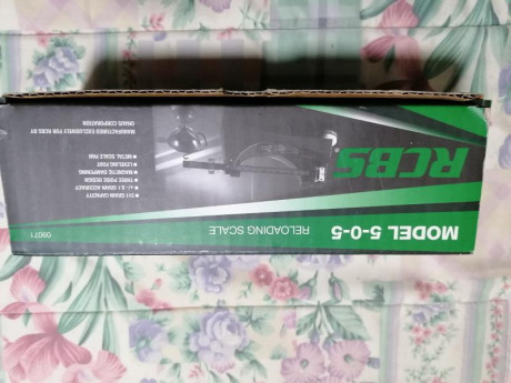 Hola. Vendo por no usar una báscula de precisión marca RCBS modelo 5-0-5 en estado prácticamente nuevo. 00