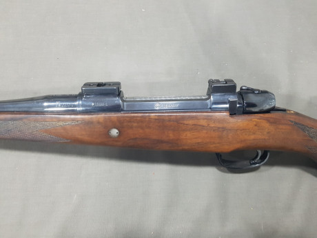Hola, con el objetivo de aligerar armero vendo un Magnifico Heym Safari Express Light en cal. 375 RUM. 40