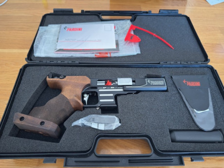 Vendo pistola PARDINI SP 22LR como nueva, primer propietario, comprada en Armeria Aguirre en octubre de 01