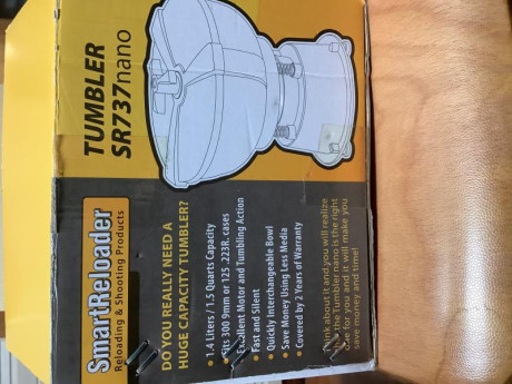 Se vende TUMBLER SR737 nano prácticamente nuevo usado muy poco ,con su caja original y le manual ,35€ 02