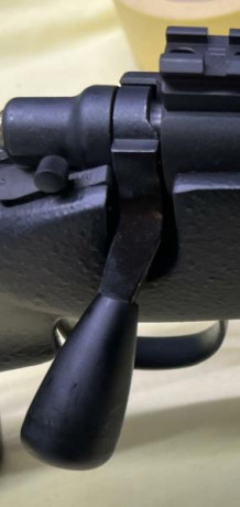 Remington police prácticamente nuevo 
Anillas Warner 
Culata original police HS precisión 
Maneta de cerrojo 80