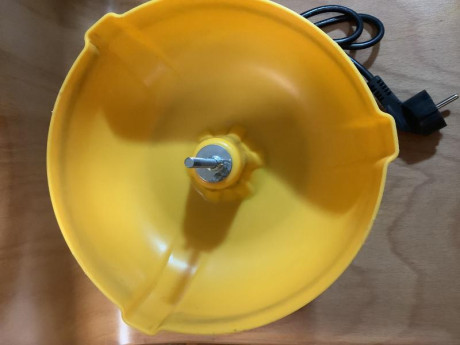 Se vende TUMBLER SR737 nano prácticamente nuevo usado muy poco ,con su caja original y le manual ,35€ 10