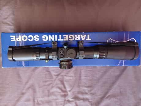 Visor IOR Valdada Terminator 12-52x56. Tubo de 40mm con anillas para carril picatinny incluídas. Retícula 00