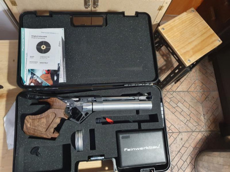 :clint: Vendo Feinwerkbau P8X comprada en MAR2023 con empuñadura izquierda "M" en Armeria Parriego 00