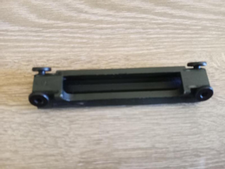 Vendo Montura Ruger mini 14/30 , se fija muy bien y permite conservar el zero, ideal sobre todo para puntos 01