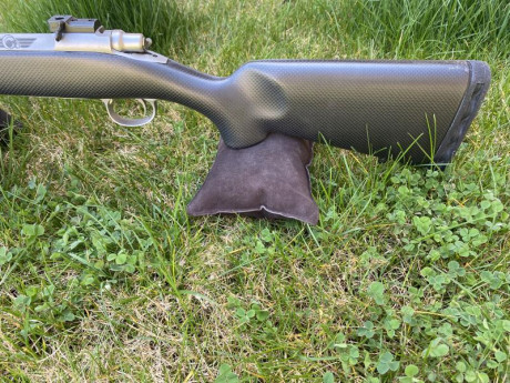 RIFLE CHRISTENSEN CAL 300WM, CULATA Y CAÑÓN FIBRA DE CARBONO, GATILLO JEWEL AJUSTE 1lb, FRENO DE BOCA, 00