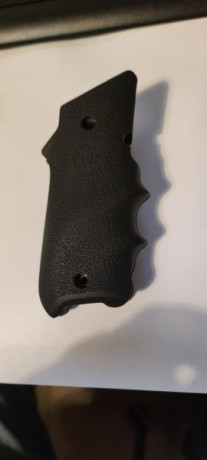 Vendo cachas sin uso por cambio a unas de madera muy difícil de encontrar en España de hecho vienen de 21