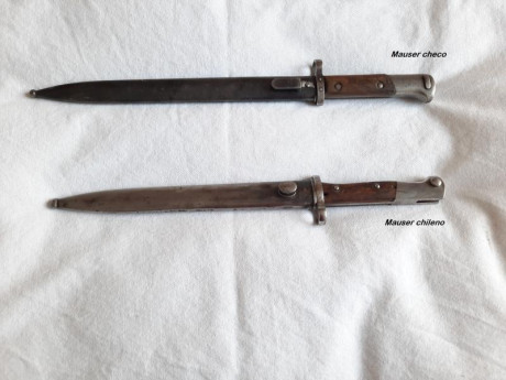 Dos bayonetas para Mauser, una del modelo para el Mauser Checo, y otra para el Mauser Chileno.
Ambas en 00