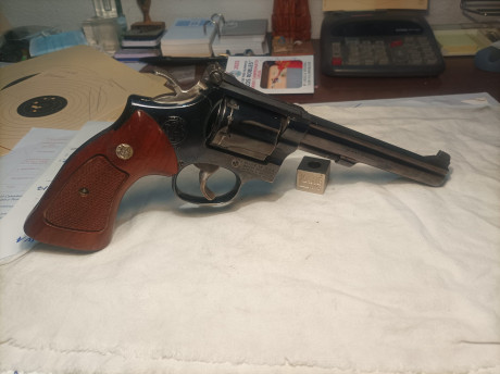 Un buen amigo vende un revolver Smith Wesson 14, un clásico bien cuidado que lleva demasiados años en 02