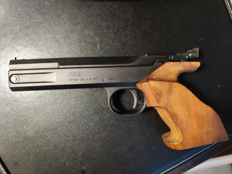 Pistola FAS 604 el 4.5 mm, en buen estado.

300 euros más envío. 02