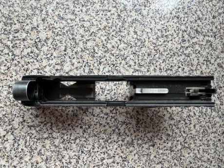 Vendo sig Sauer P320 spectre compact con 1 cargador y extensión tonysistem +1.5 y doy otra extensión igual 12