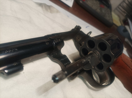 Un buen amigo vende un revolver Smith Wesson 14, un clásico bien cuidado que lleva demasiados años en 101