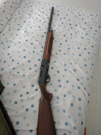 Hola a todos compañeros !! Pongo ala venta mi Benelli Belmonte 1mk2 soy el 1 propetario de ella la compré 11