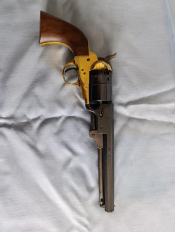 Revólver de avancarga Pietta 1851 REB NORD NAVY. 44 BRASS FRAME OLD WEST comprado en Armería Trelles sin 51