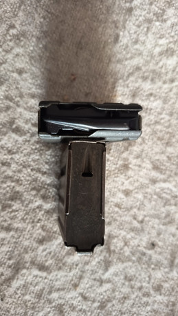 Pongo a la venta cargador cetme L M16 originales para colección precio45€ 00