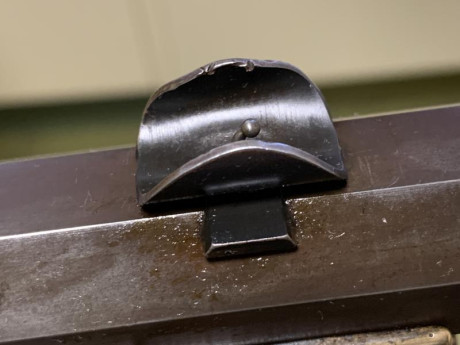 Hola. Tengo un rife Jäger Target de chispa de Pedersoli que lleva diópter y quiero ponerle un túnel delantero 00