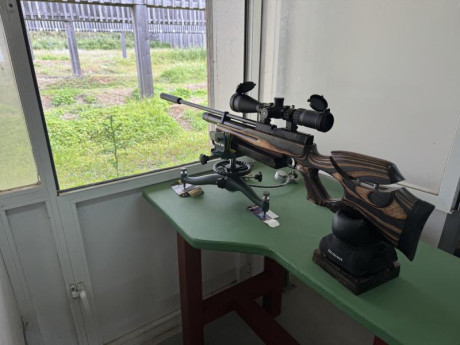 Se vende Weihrauch Hw100 calibre 4,5 preparada para competición.
Está preparada para BR con soporte para 10